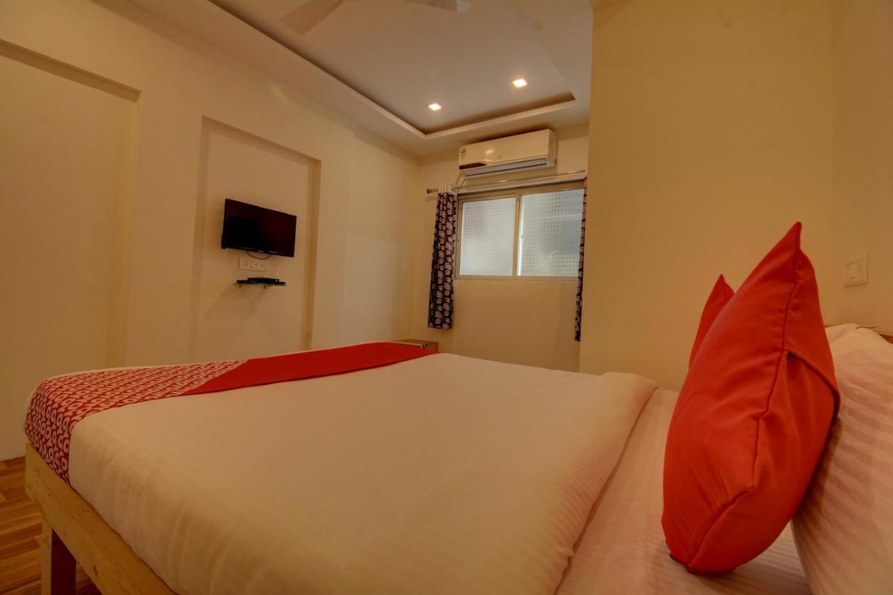 פונה Oyo Flagship 47178 Pakko Inn מראה חיצוני תמונה