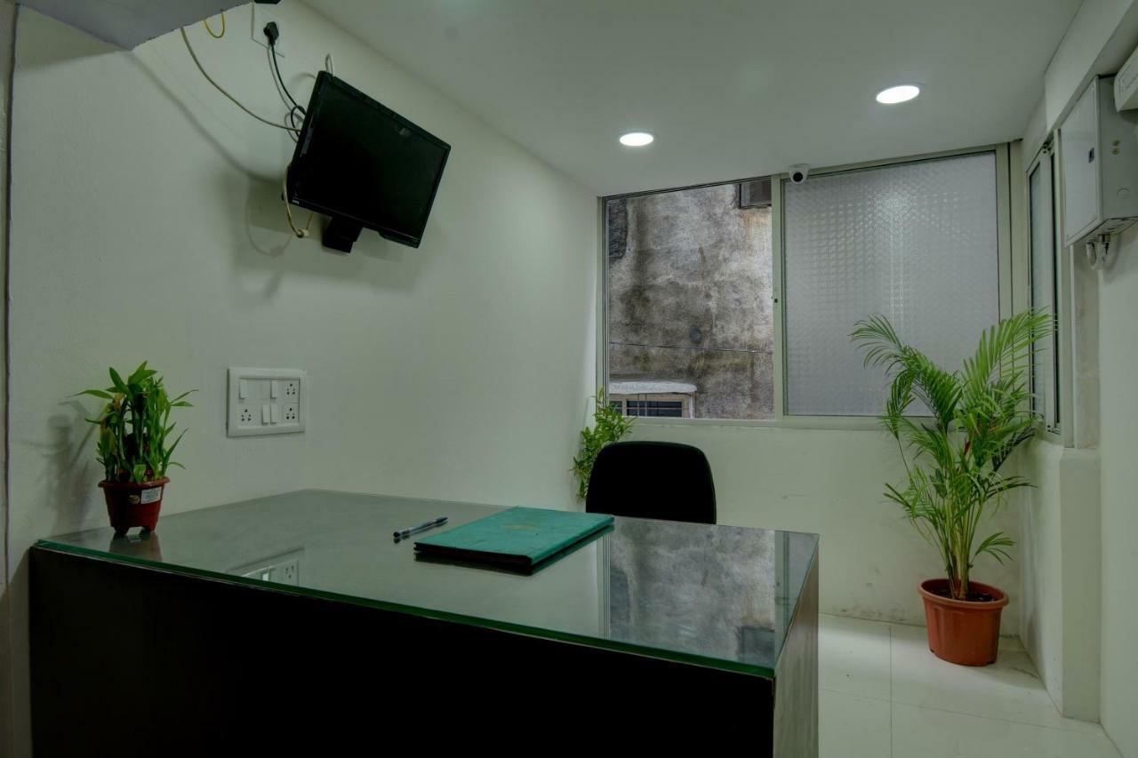 פונה Oyo Flagship 47178 Pakko Inn מראה חיצוני תמונה